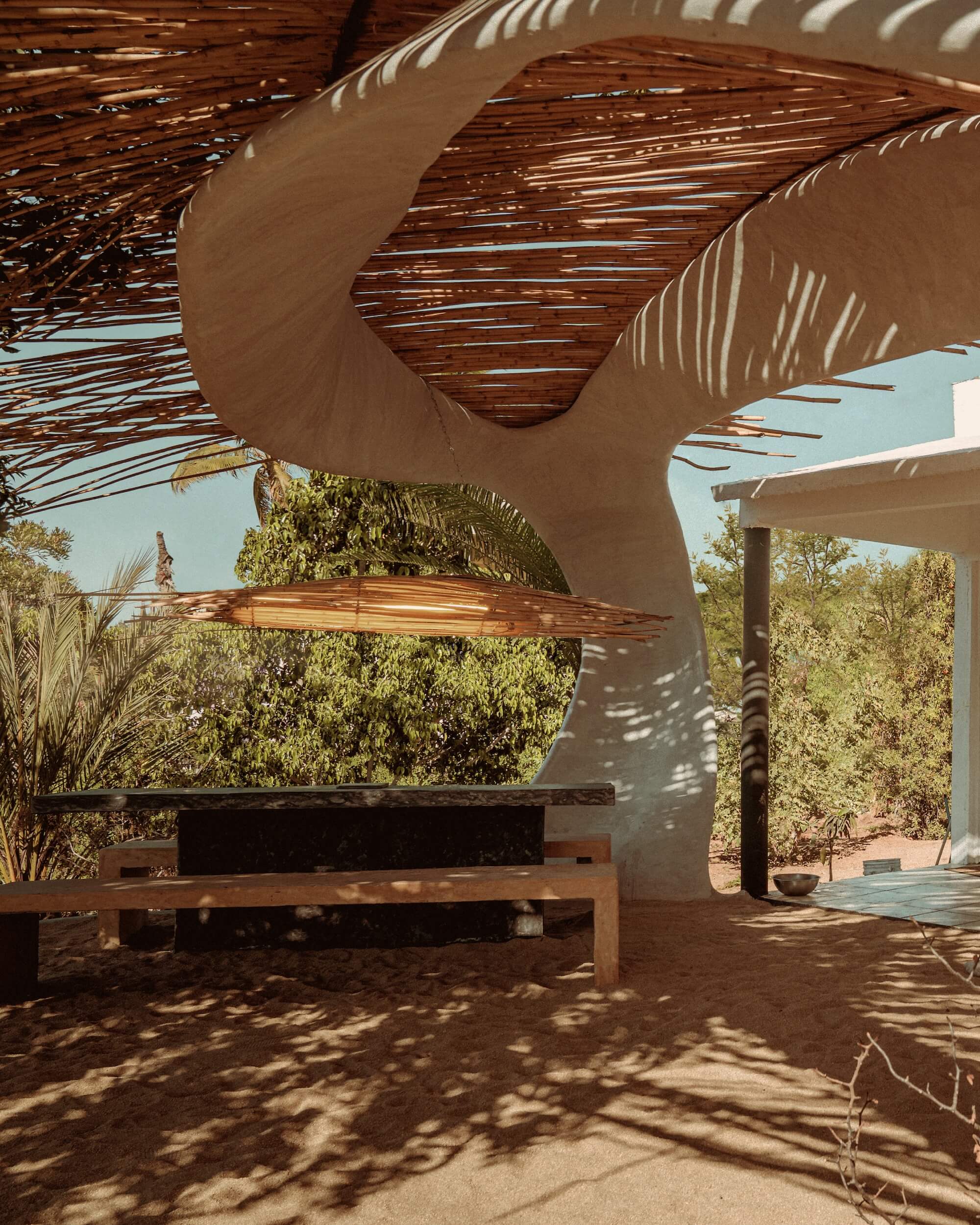 reed material used to construct the house